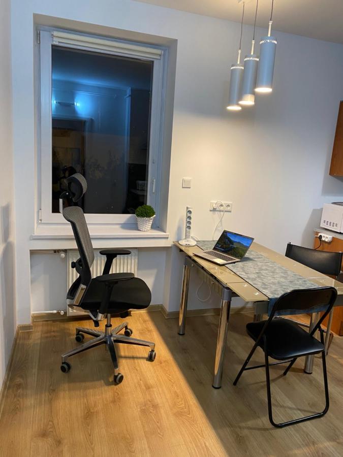 Apartament Czytelnia - Parking Gratis Poznań Buitenkant foto