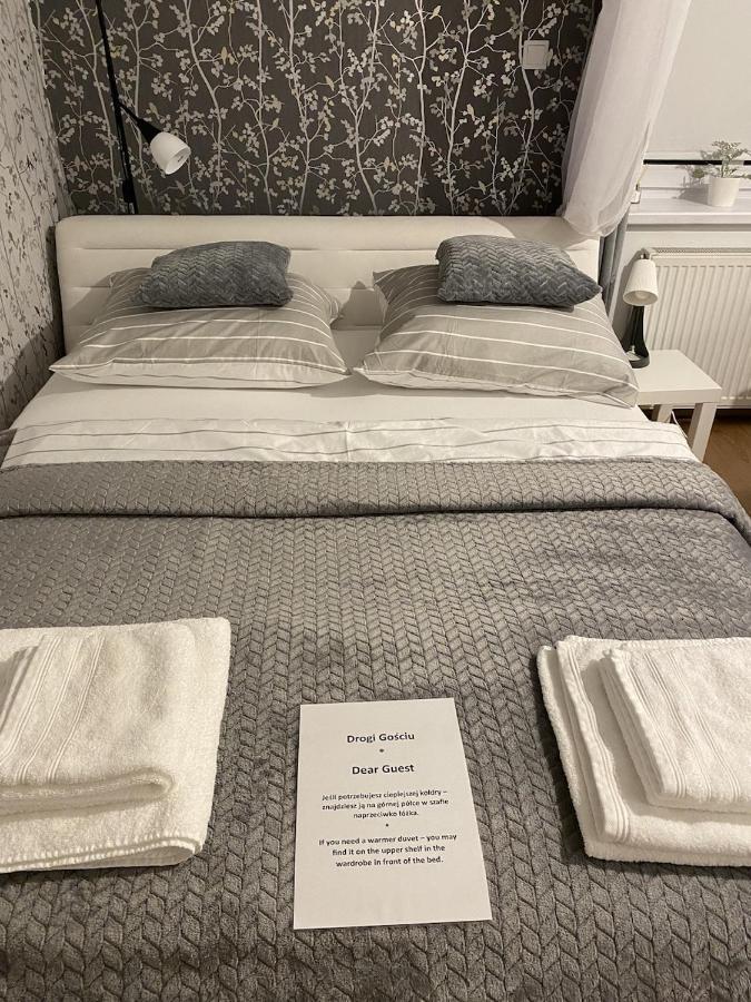 Apartament Czytelnia - Parking Gratis Poznań Buitenkant foto